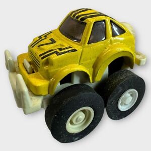 Vintage DIL Penny Racer 1988 Yellow Sports Car Pull Back Racers